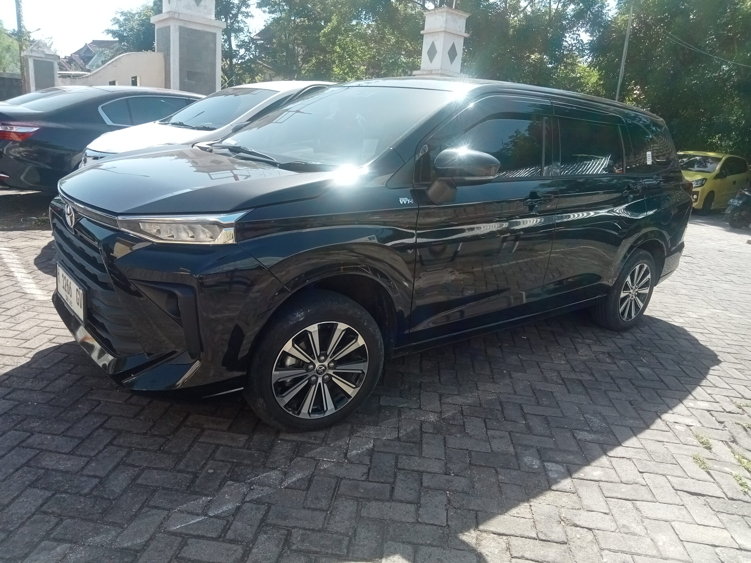 Travel Avanza new Qtiket antar jemput
